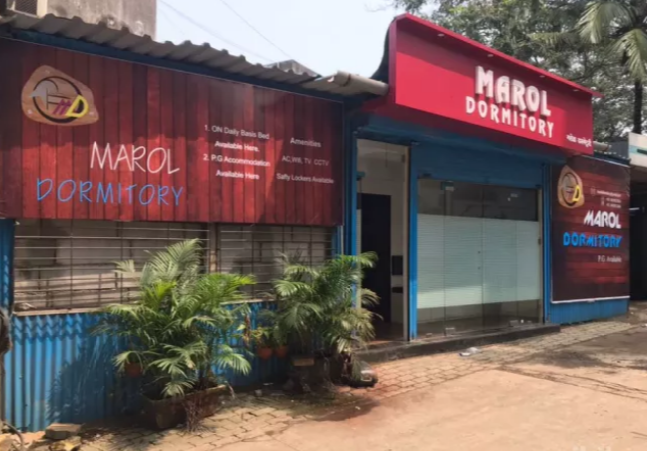 Lodge in Mumbai